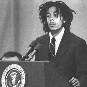 Meet your Posher, Derrick